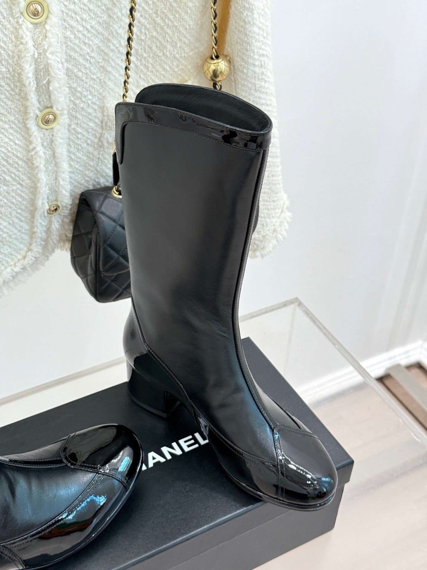Chanel 25K Color-Block Chunky Heel Knee-High Boots – Autumn/Winter Collection