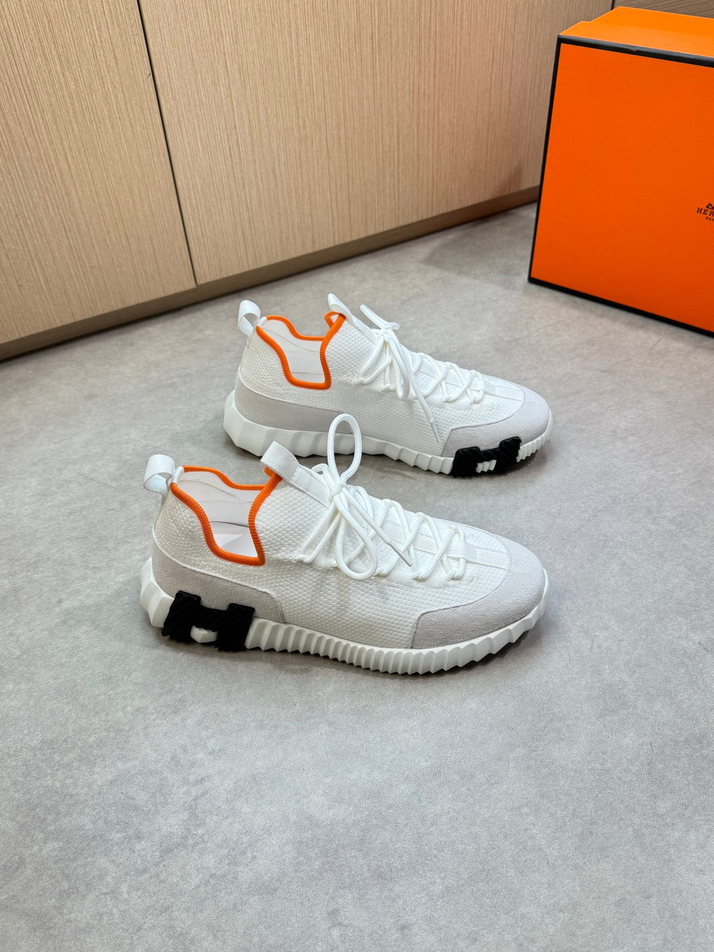 Hermès Casual Sports Sneakers