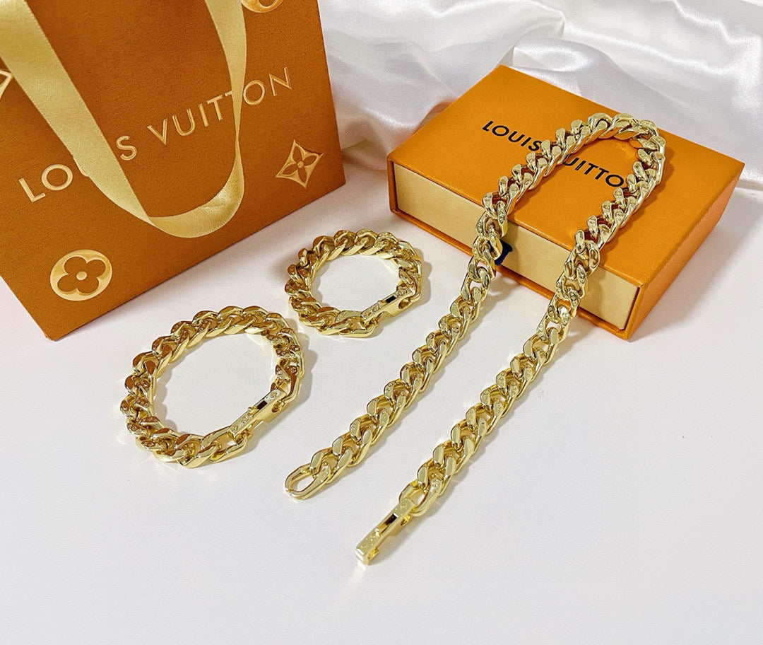 Louis Vuitton Monogram Chain Links Bracelet