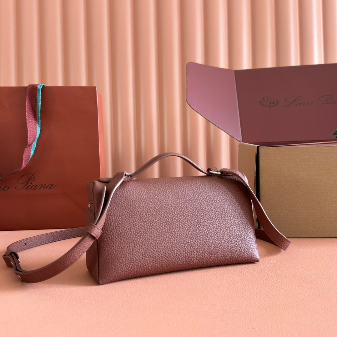 Loro Piana Extra Pocket L19 Handbag