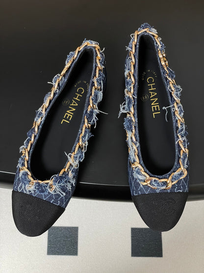 Chanel Chain Detail Double C Flats – 25A Autumn Collection