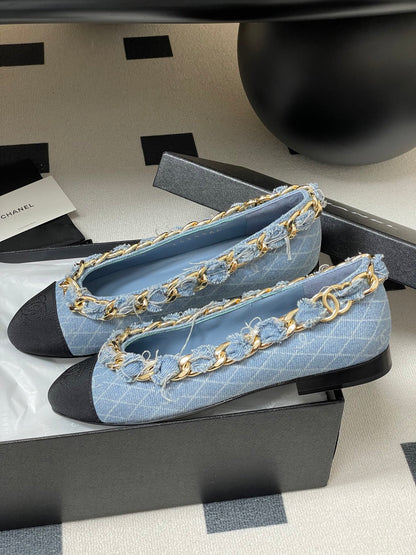 Chanel Chain Detail Double C Flats – 25A Autumn Collection