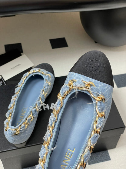 Chanel Chain Detail Double C Flats – 25A Autumn Collection