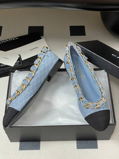 Chanel Chain Detail Double C Flats – 25A Autumn Collection