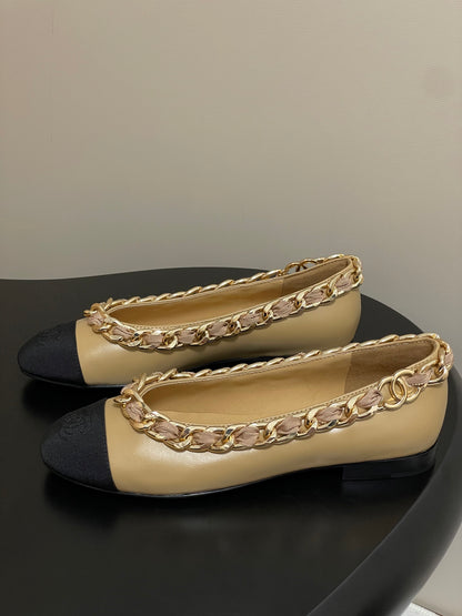 Chanel Chain Detail Double C Flats – 25A Autumn Collection
