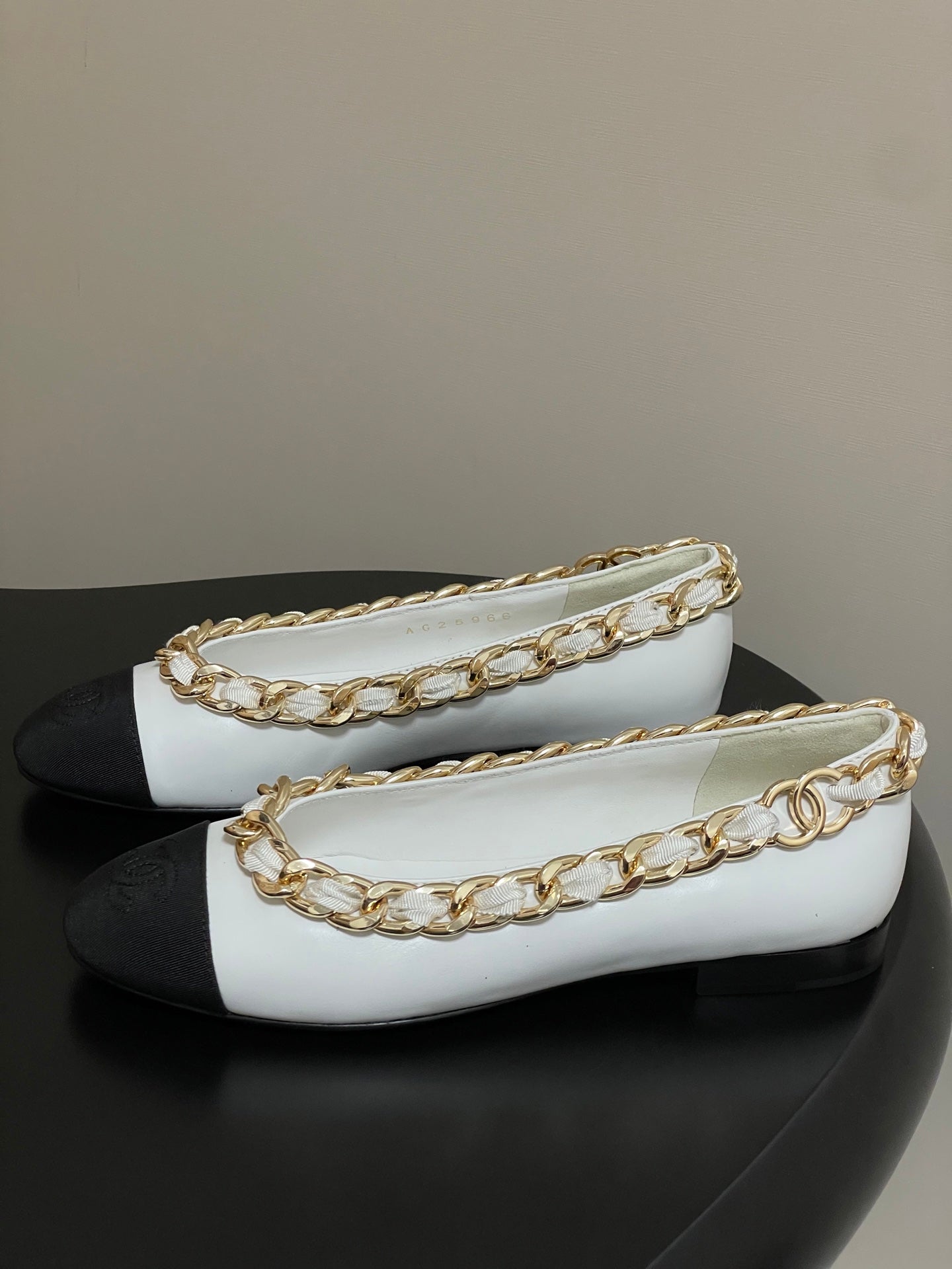 Chanel Chain Detail Double C Flats – 25A Autumn Collection