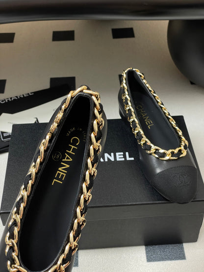 Chanel Chain Detail Double C Flats – 25A Autumn Collection