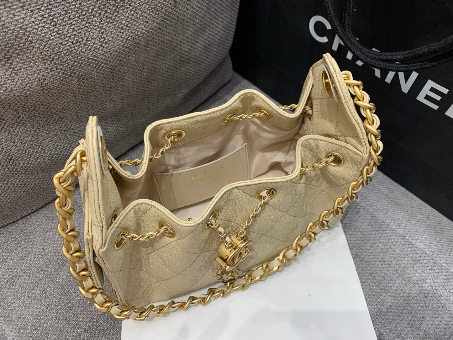Chanel 25C Hobo Bucket Bag – 25C