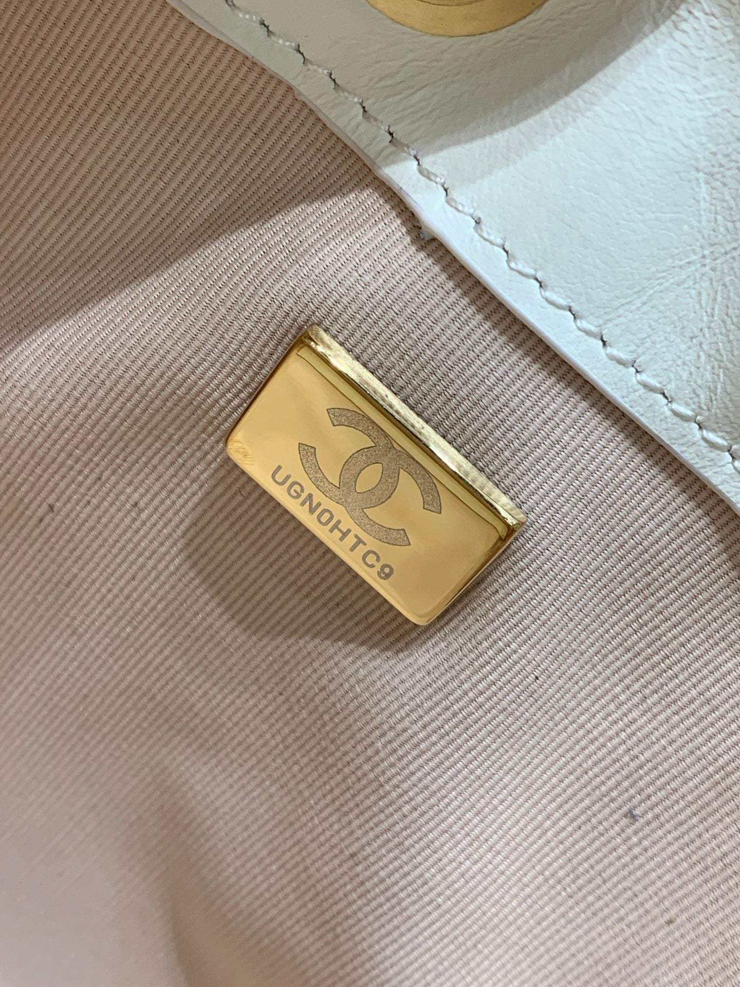 Chanel 25C Hobo Bucket Bag – 25C