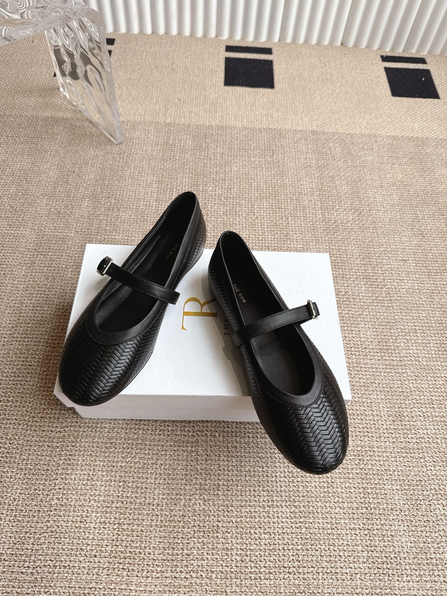 The Row Canal Minimalist Round-Toe Ballet Flats – 2025 Autumn/Winter Collection