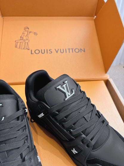Louis Vuitton LV Trainer Sneakers