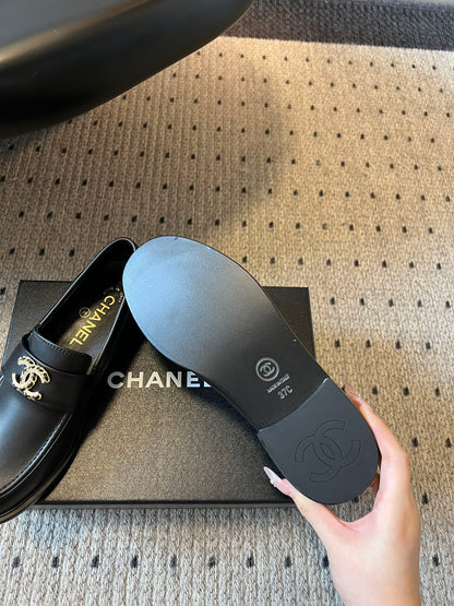 Chanel Double C Loafers – 25SS