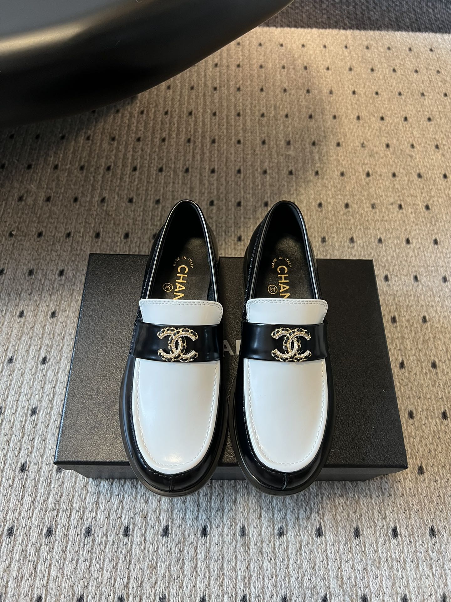 Chanel Double C Loafers – 25SS