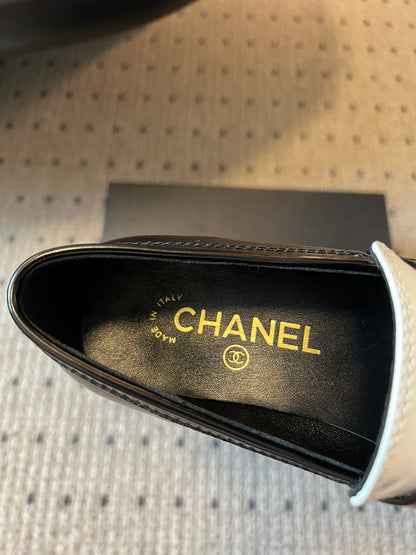 Chanel Double C Loafers – 25SS