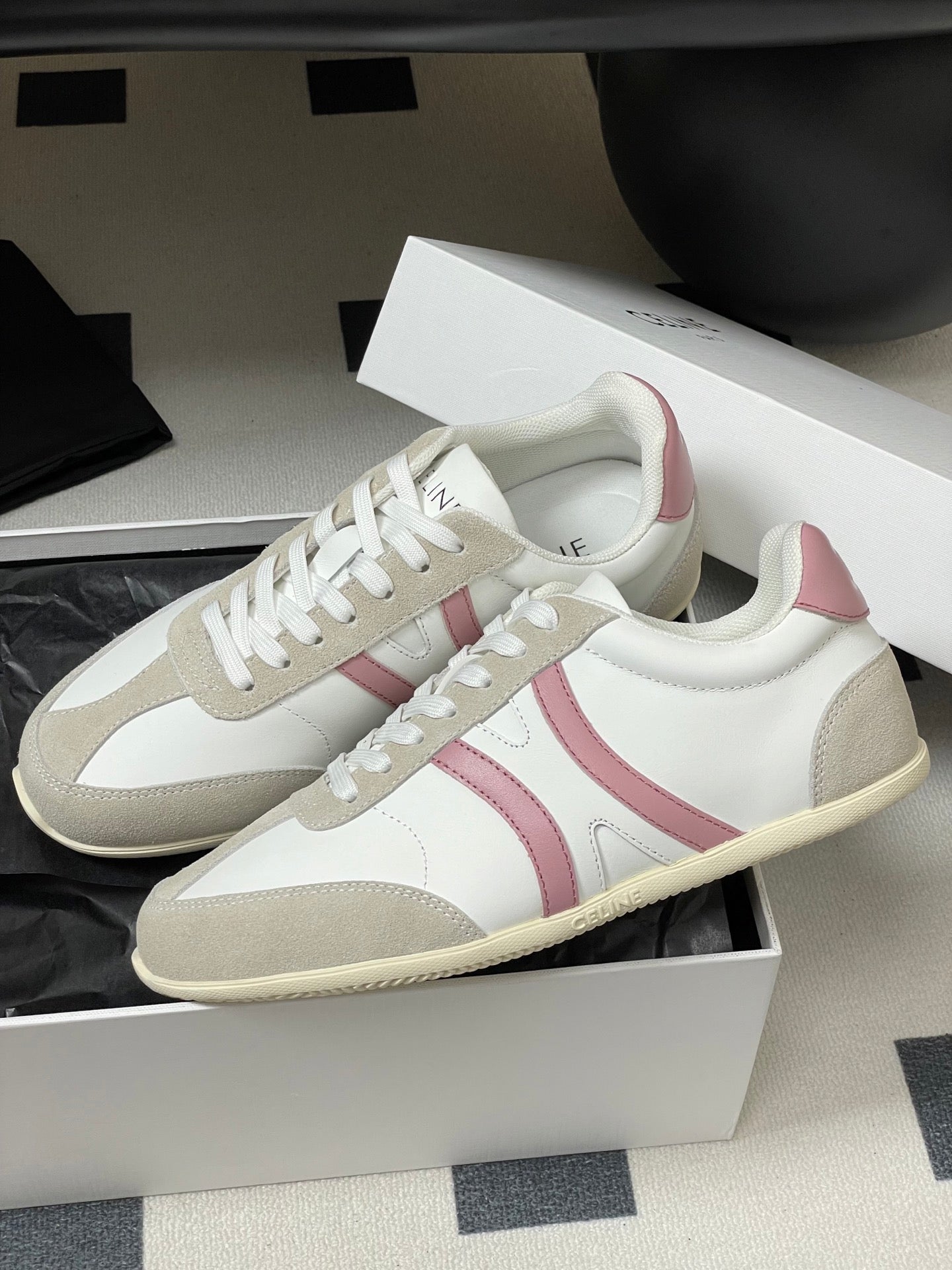 Celine Jogger Triomphe Low-Top Sneakers – 25SS Collection