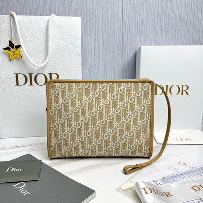 Dior 30 Montaigne Oblique Jacquard Clutch Bag