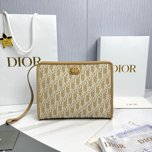 Dior 30 Montaigne Oblique Jacquard Clutch Bag