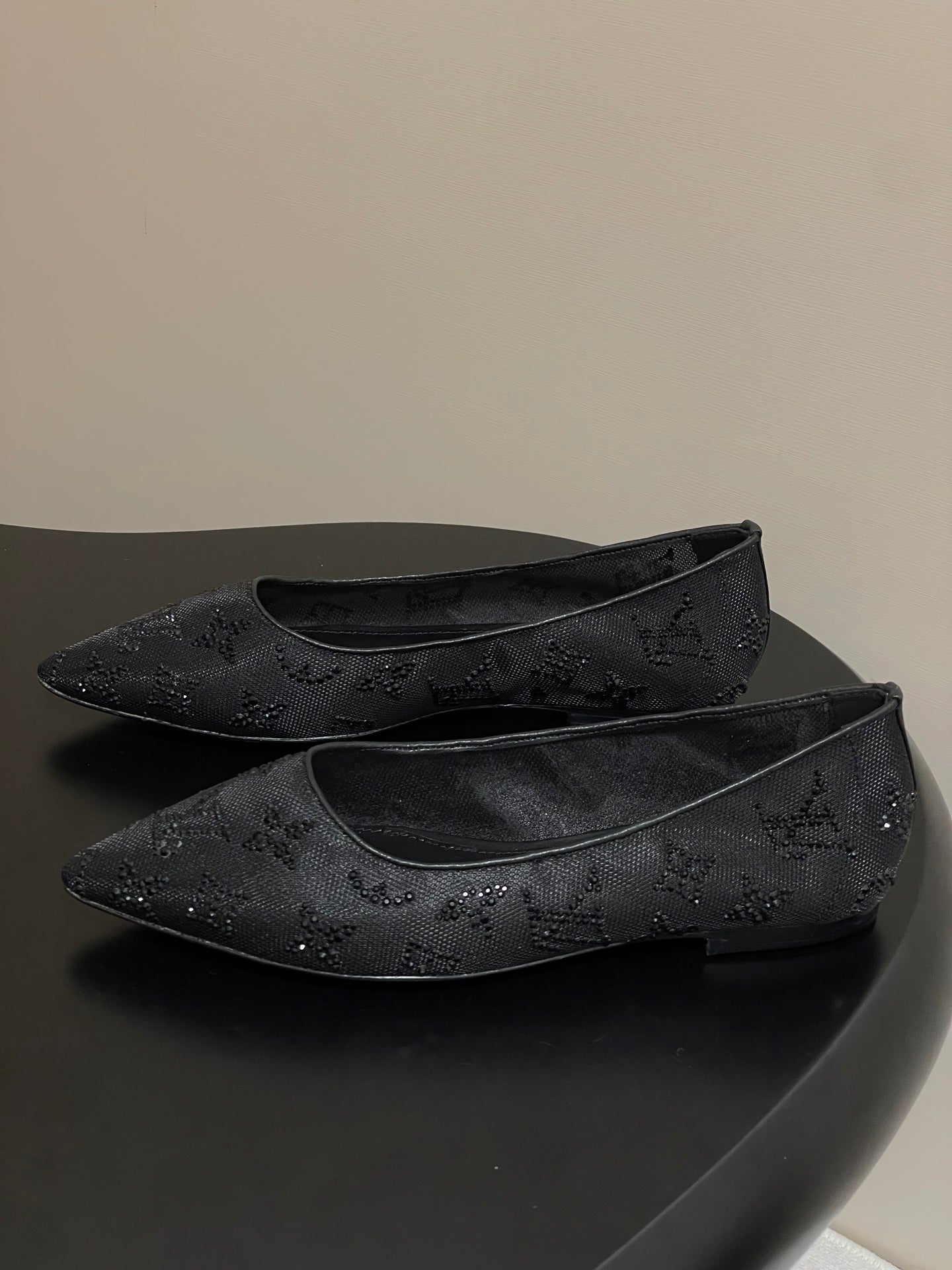 Louis Vuitton Mesh Crystal Pointed-Toe Flats – 25SS Summer Collection