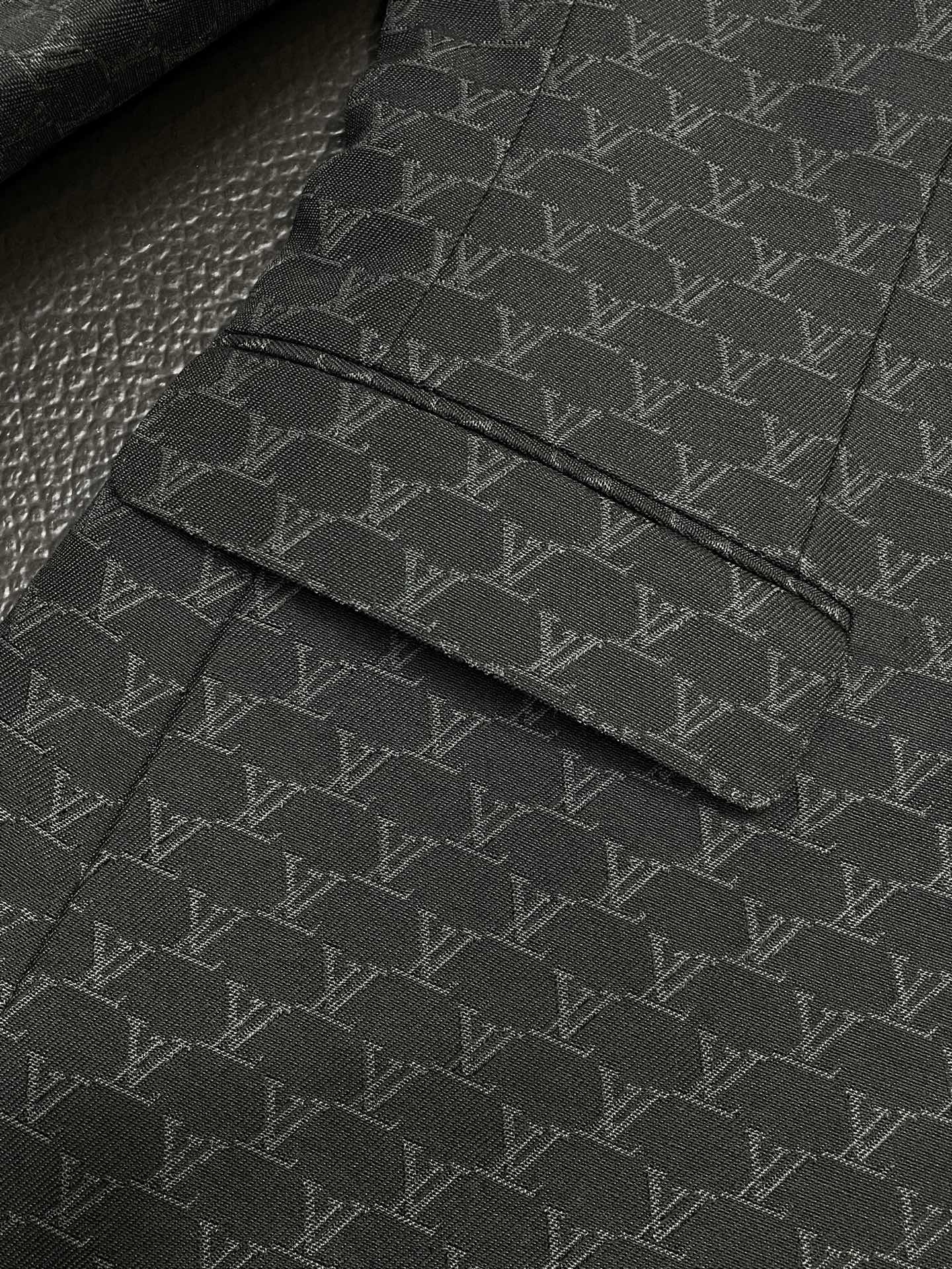 Louis Vuitton Exclusive Casual Blazer