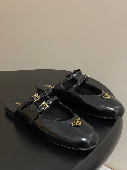 Prada Wrinkled Patent Ballet Flats – 25SS