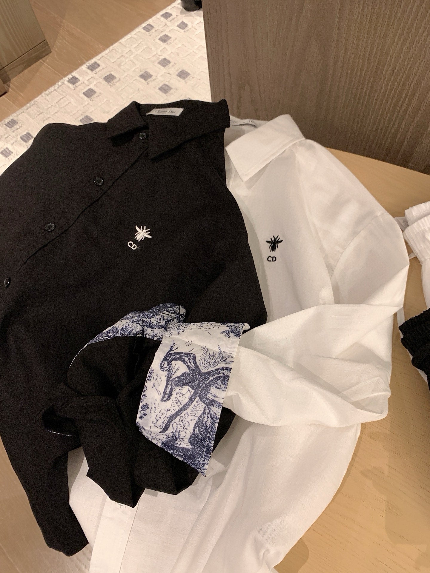Dior Bee Embroidery Zoo Print Matching Set