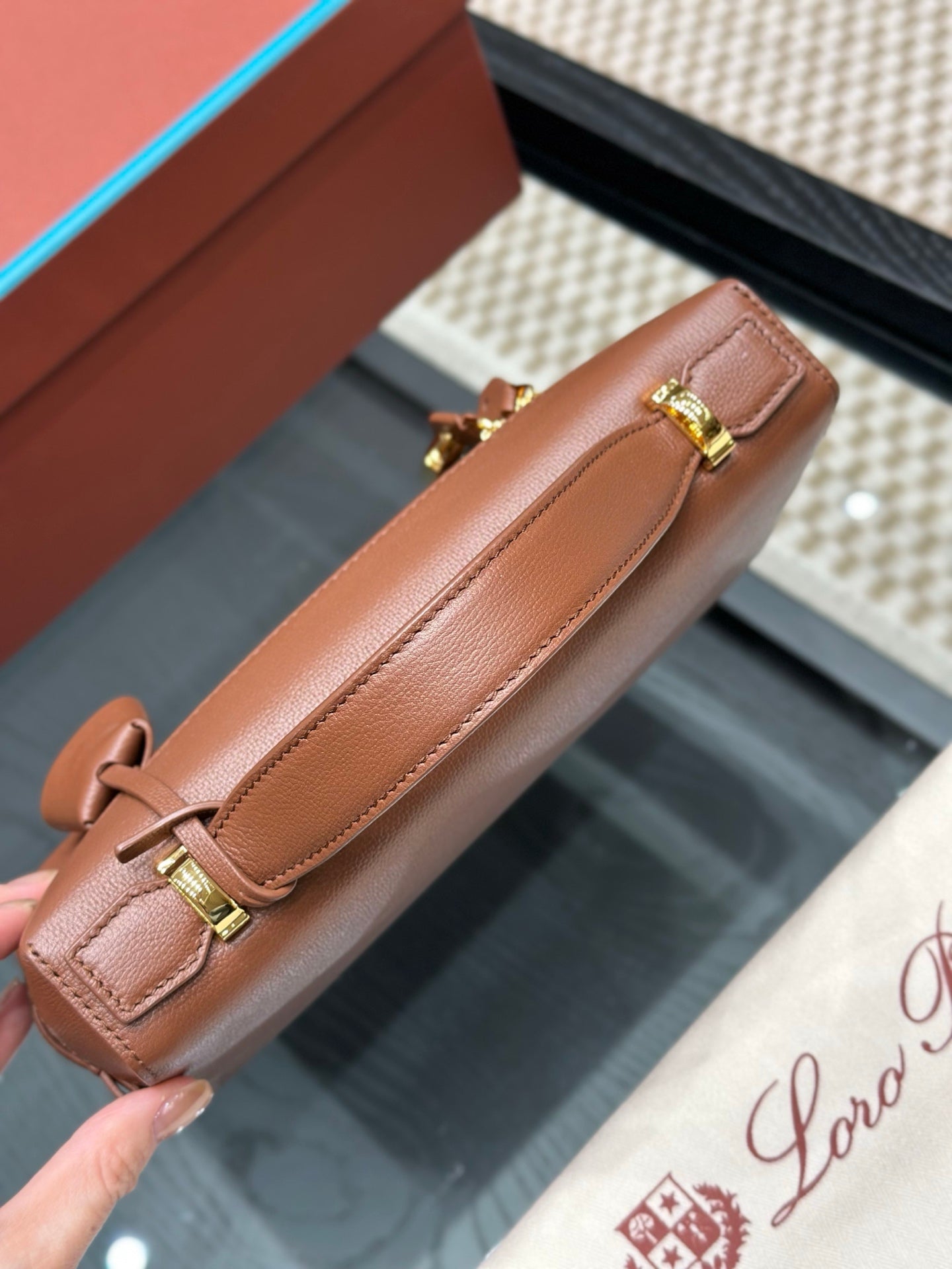 Loro Piana Extra Bag L23