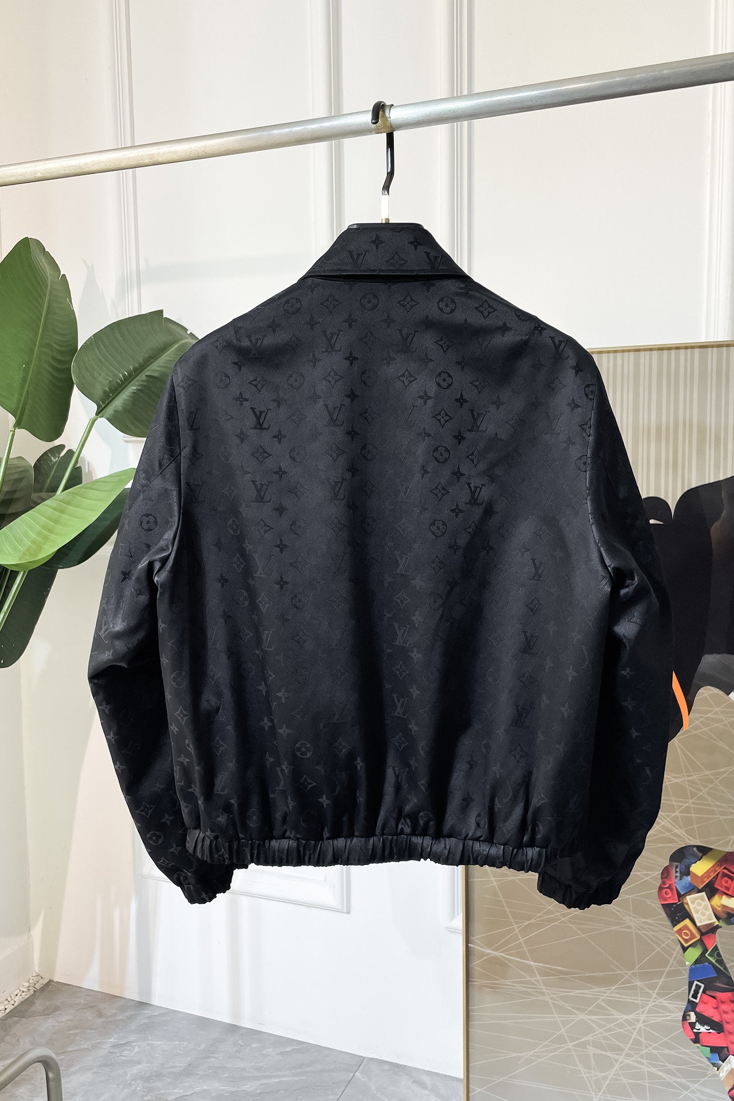 Louis Vuitton Reversible Lapel Jacket – 2025 Fall Collection