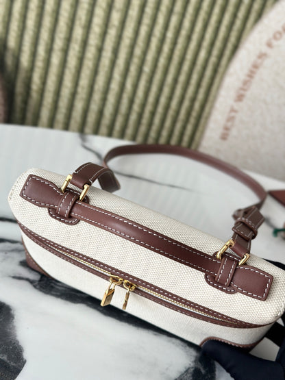 Loro Piana L19 Canvas Crossbody Bag – Spring/Summer Resort Collection