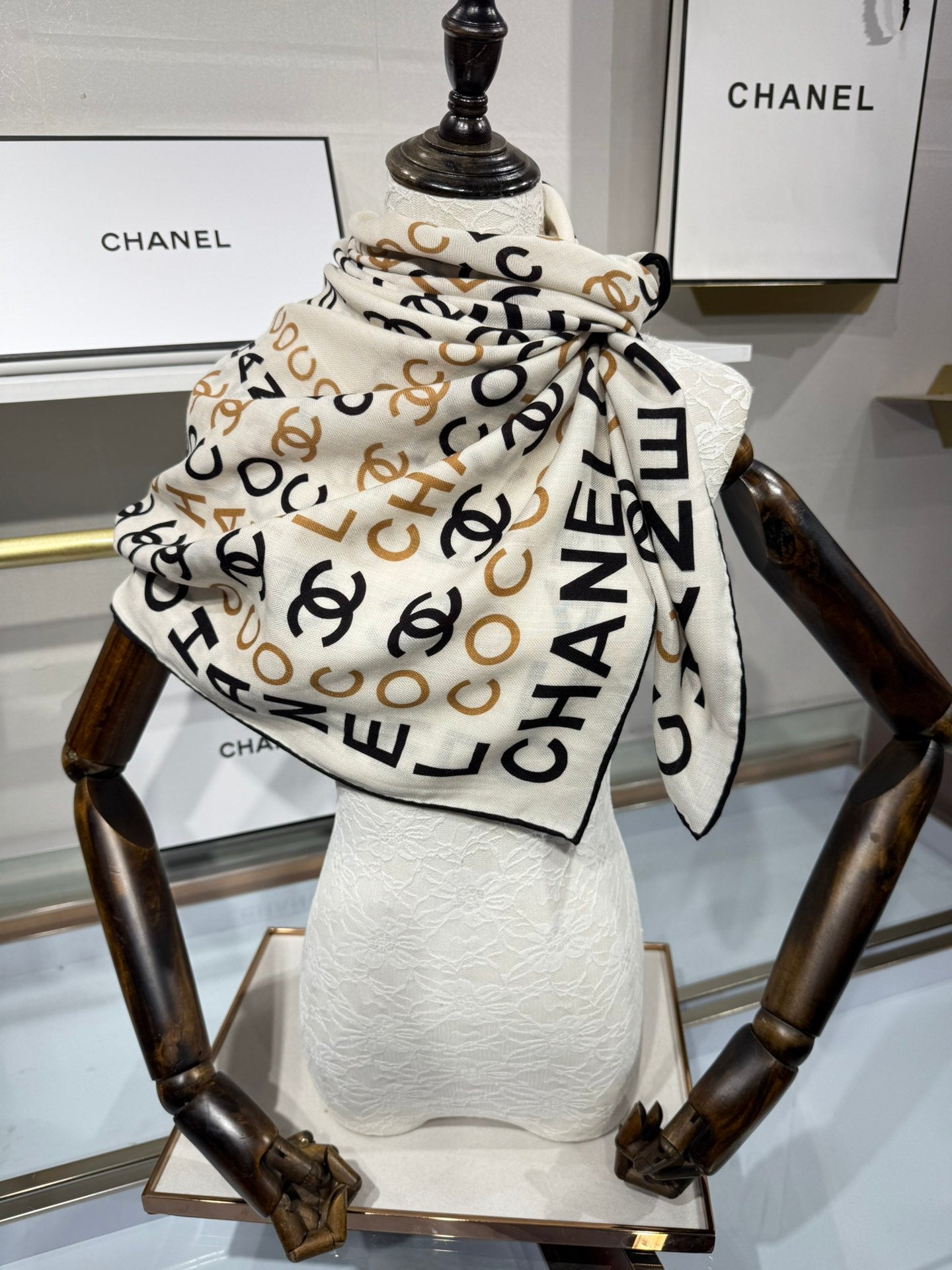 Chanel Silk Cashmere Scarf – 2025 Fall/Winter Collection