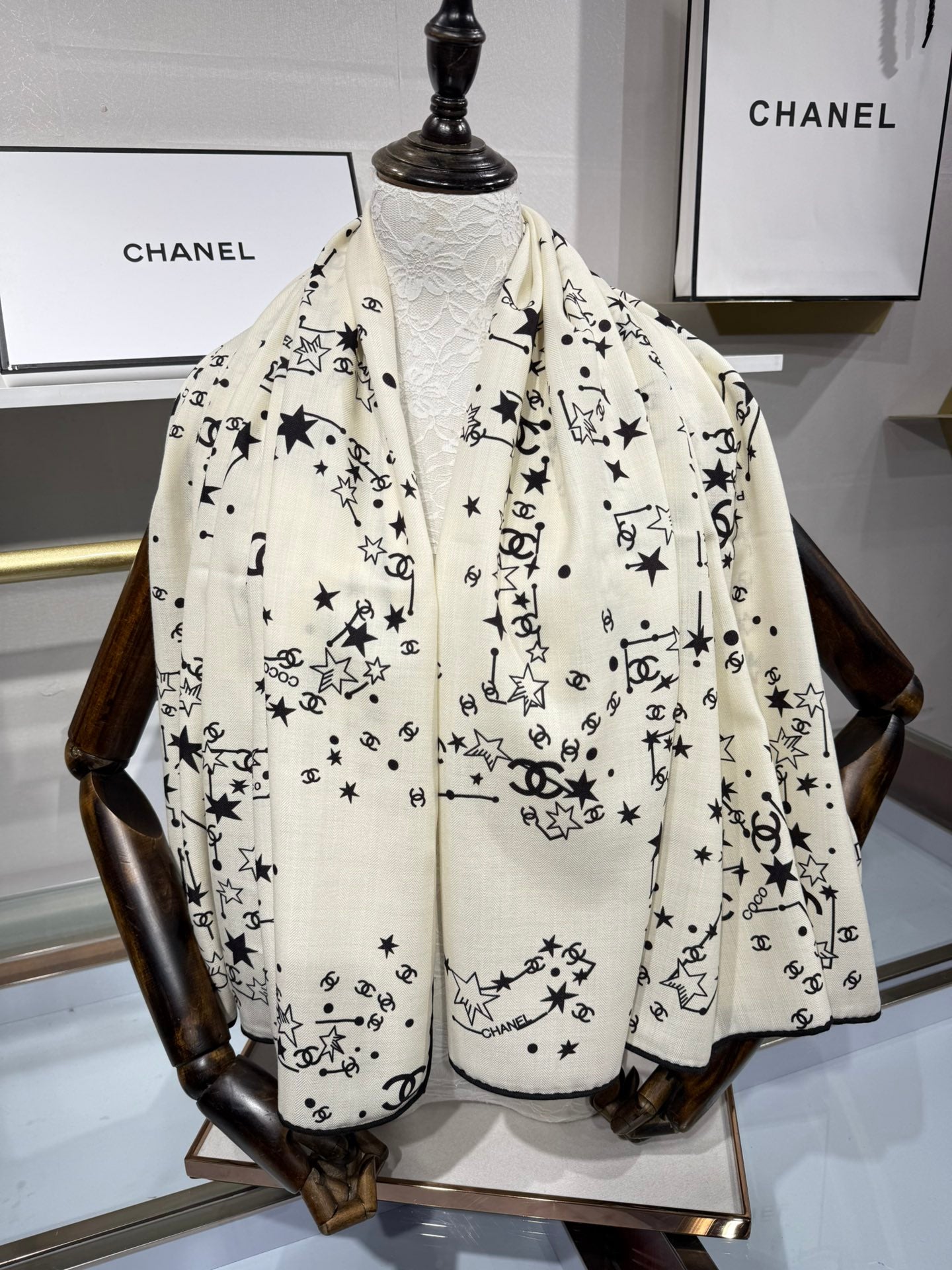 Chanel Silk Cashmere Scarf – 2025 Fall/Winter Collection