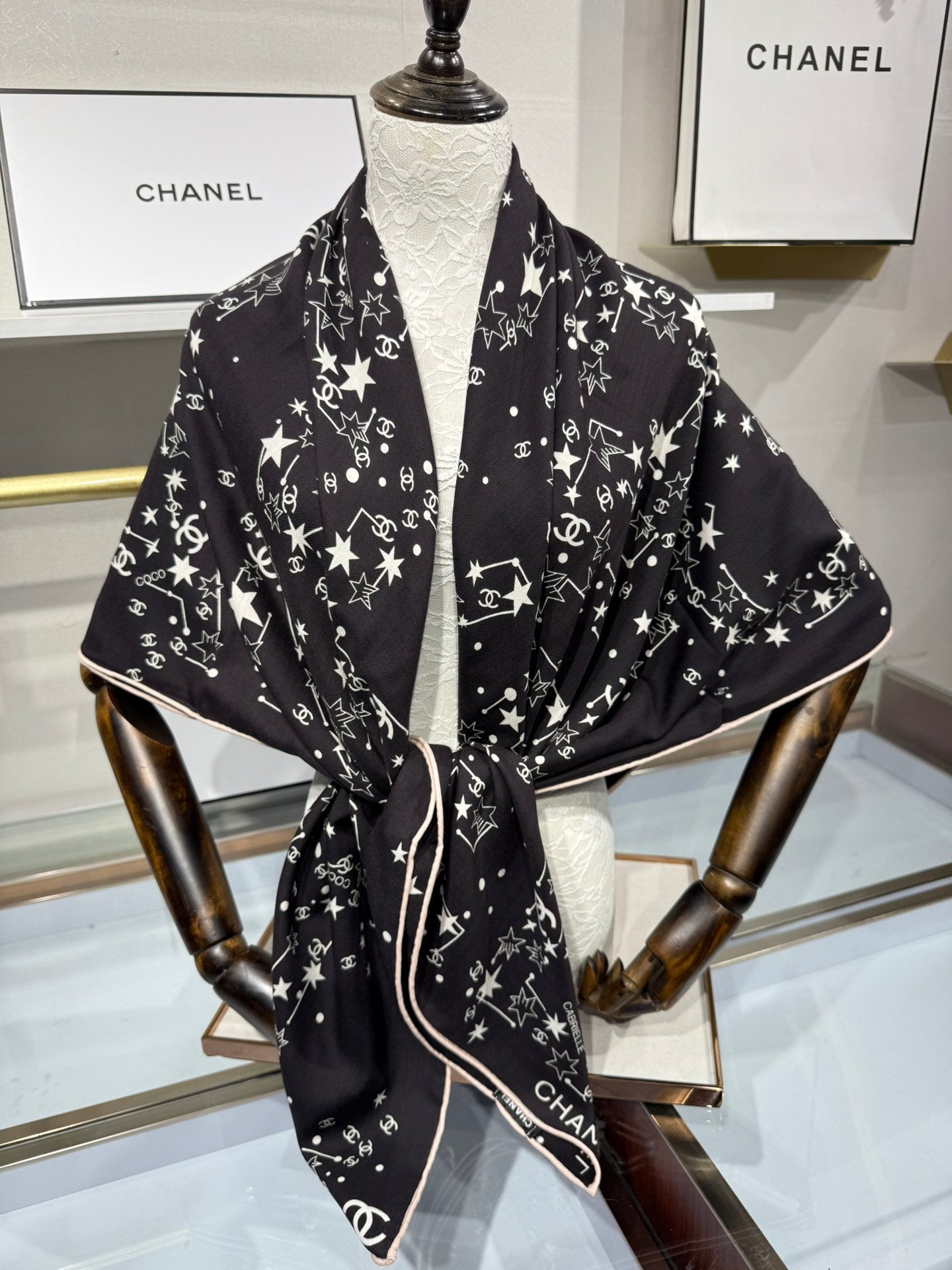 Chanel Silk Cashmere Scarf – 2025 Fall/Winter Collection
