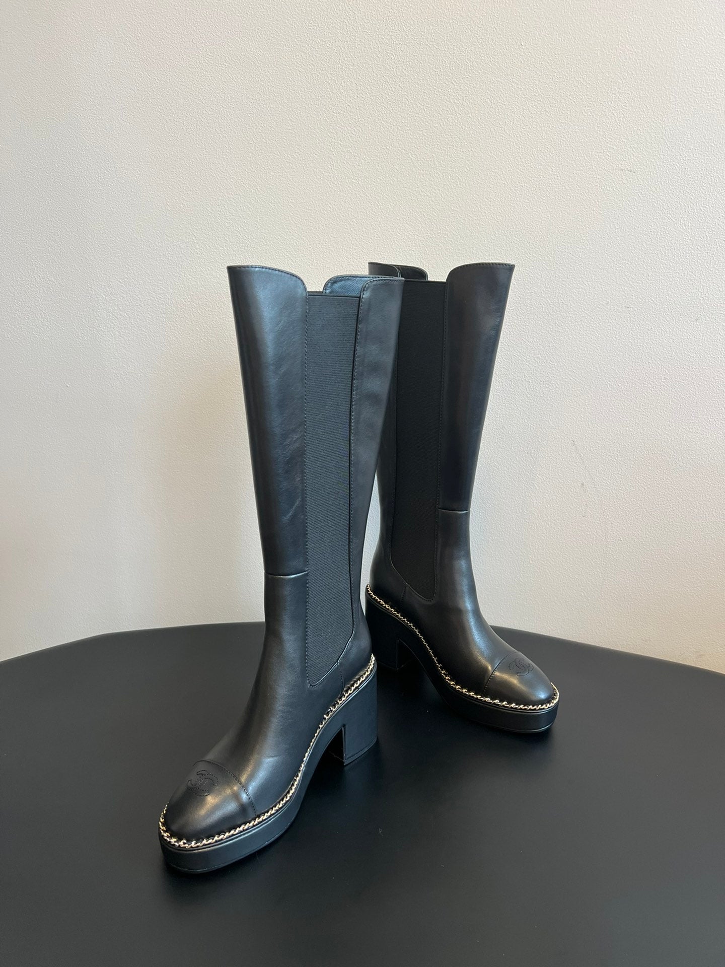 Chanel Platform Chelsea Boots – 2025 Spring/Summer Collection – 25SS