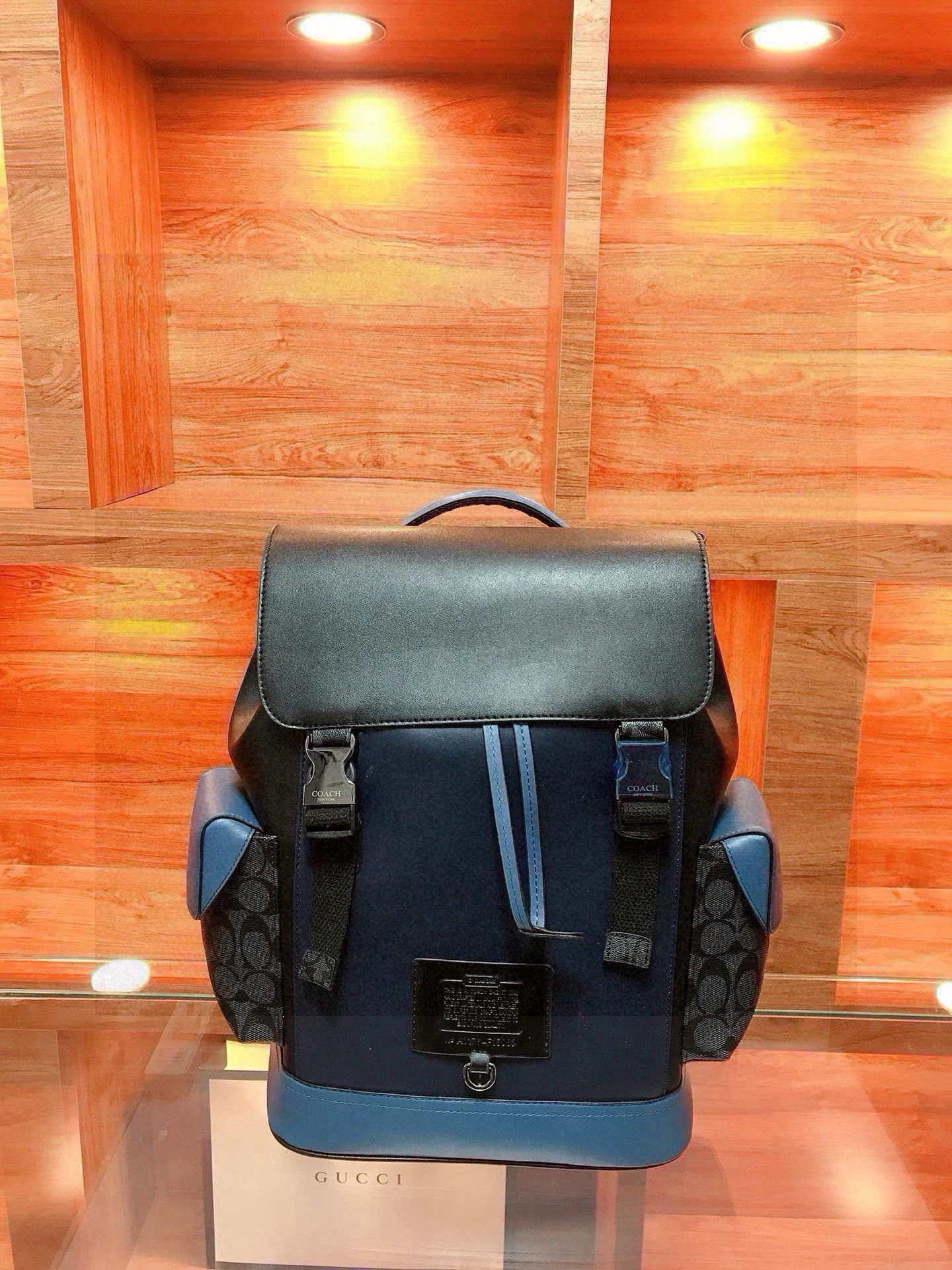 Coach Men's Backpack – 2020 Collection