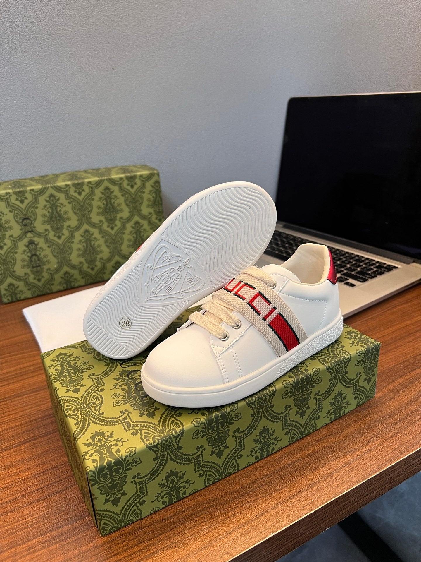 Gucci Kids Sheepskin-Lined Sneakers – Kids Collection