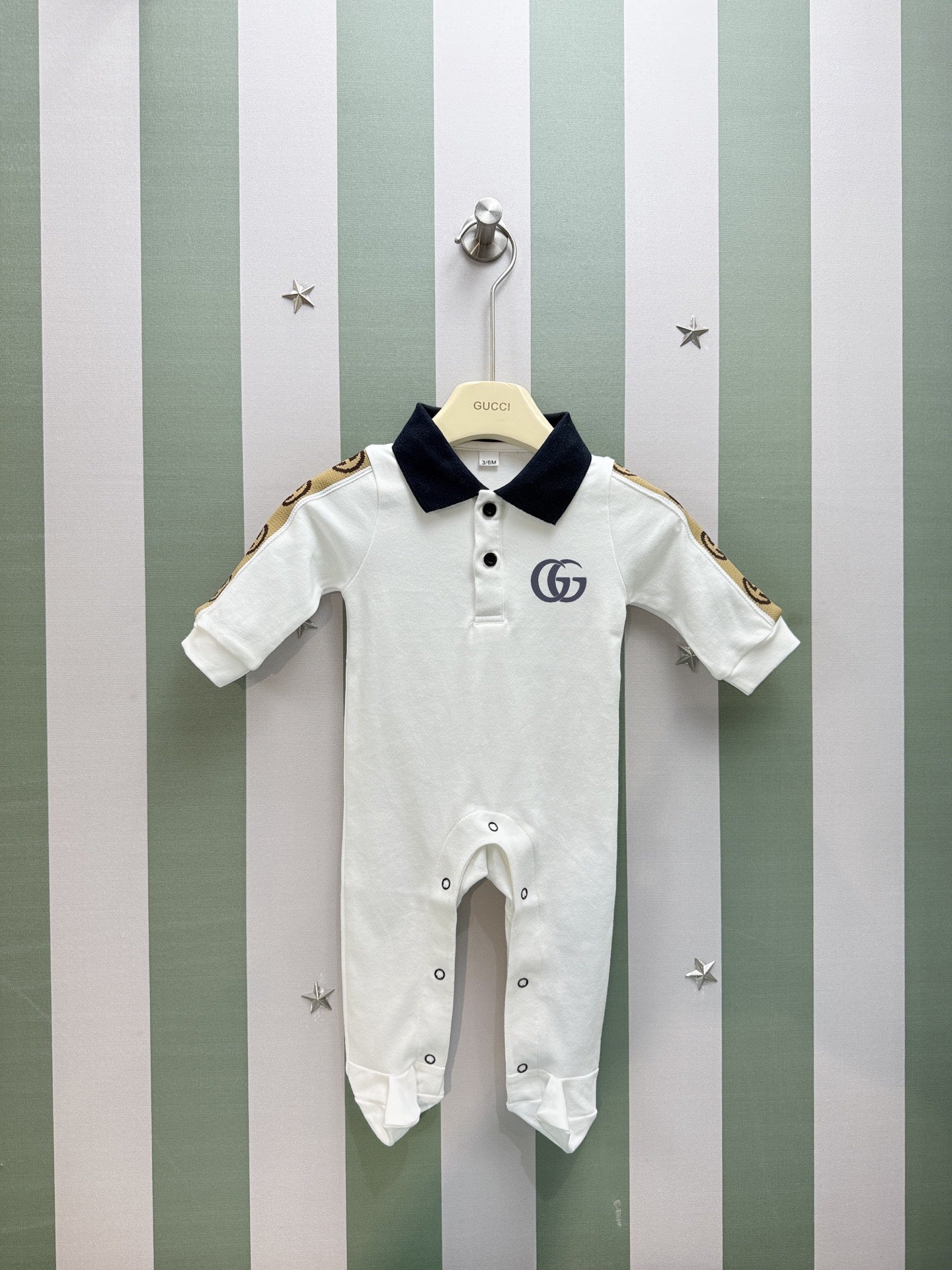 Gucci Collared Long Sleeve Baby Romper – 2025SS – Kids Collection