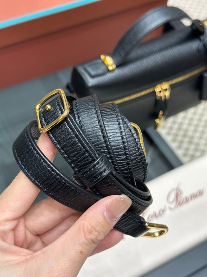 Loro Piana Extra Bag L23 Handbag