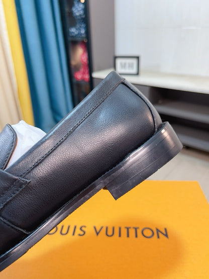 Louis Vuitton Casual Business Leather Shoes