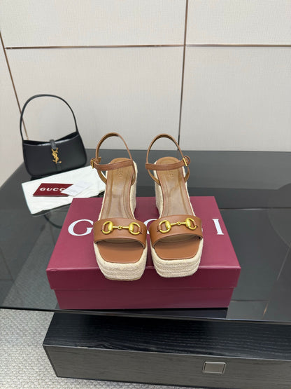 Gucci Horsebit Platform Sandals – 2025 Summer Collection