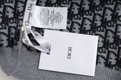 Dior Oblique Reversible Cashmere Crewneck Sweater – 25FW