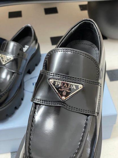 Prada Thick-Soled Platform Loafers – 25FW
