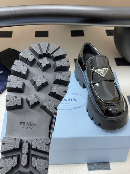 Prada Thick-Soled Platform Loafers – 25FW