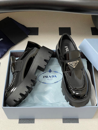 Prada Thick-Soled Platform Loafers – 25FW
