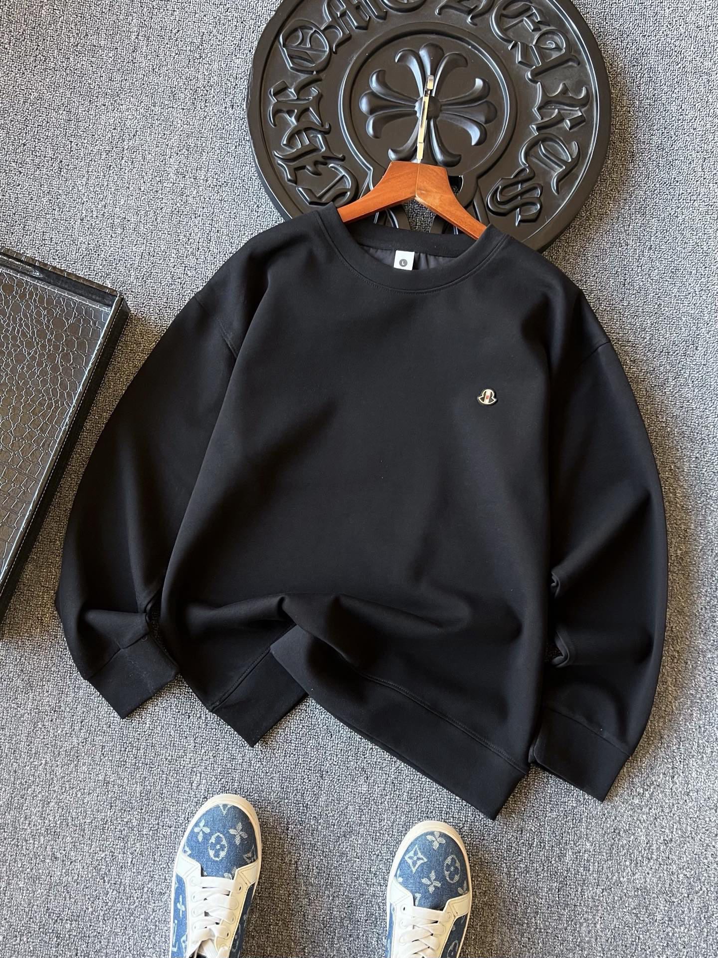 Moncler Luxury Air Cotton Crewneck Sweatshirt