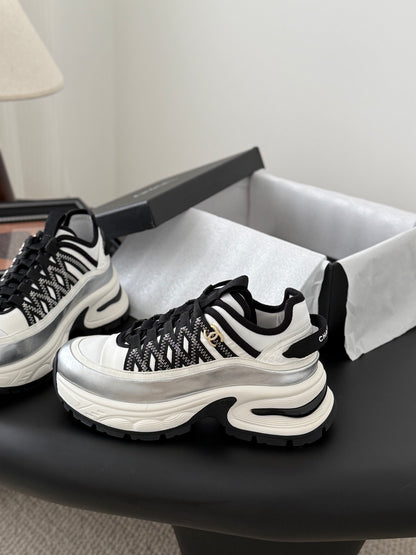 Chanel Color-Block Sneakers – 25C