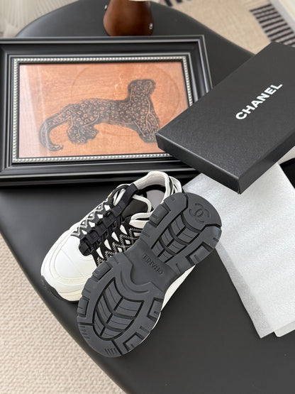 Chanel Color-Block Sneakers – 25C