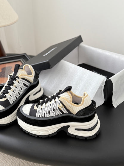 Chanel Color-Block Sneakers – 25C
