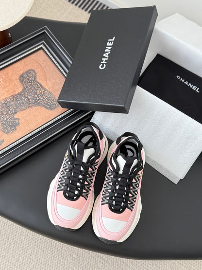 Chanel Color-Block Sneakers – 25C