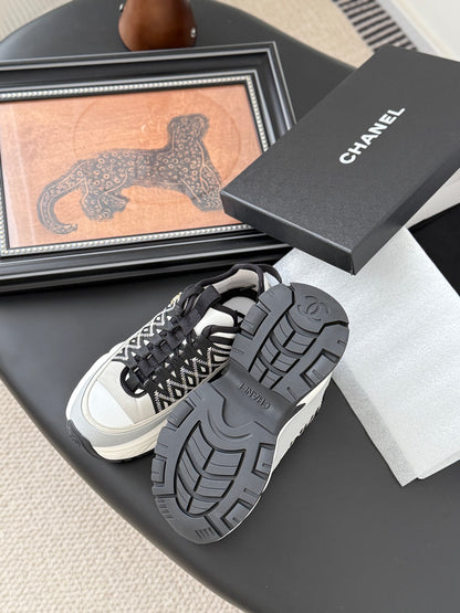 Chanel Color-Block Sneakers – 25C