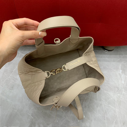 Dior C'est Dior Cannage Bucket Bag – 23FW