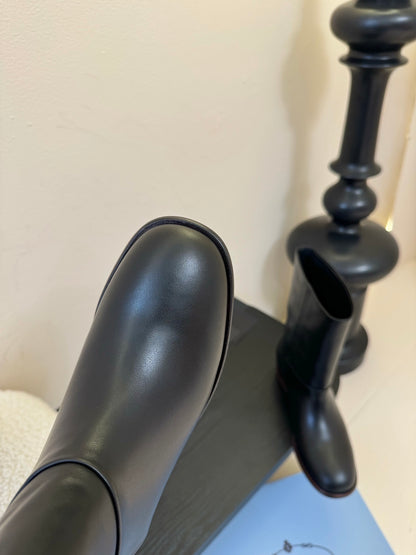 Prada Thick-Sole Knight Boots – 25SS